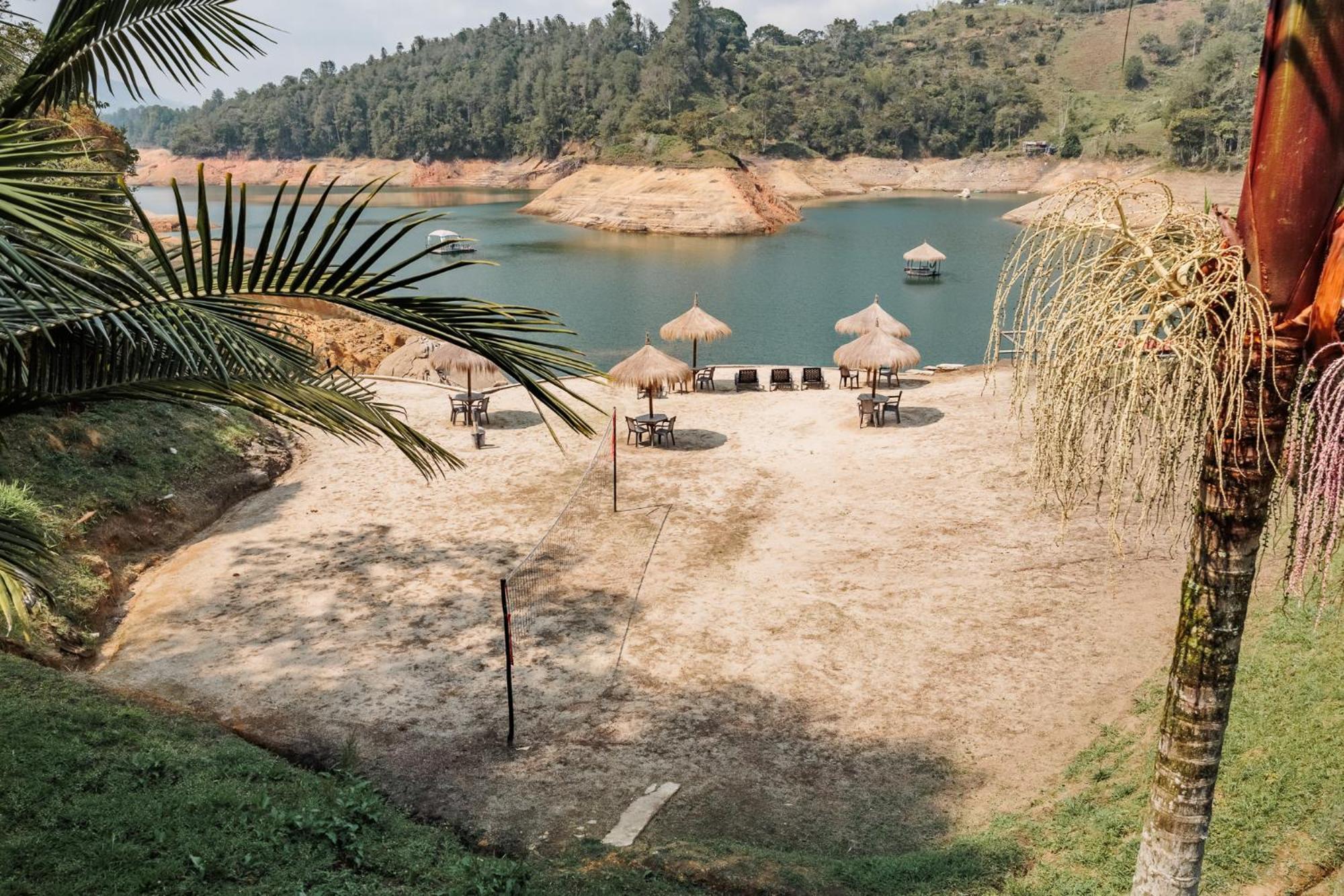 Hotel Pietrasanta Guatapé Dış mekan fotoğraf